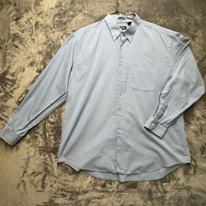Van Heusen Long Sleeve Button Down Shirt Men's XL Blue Tiny Stripes Preppy